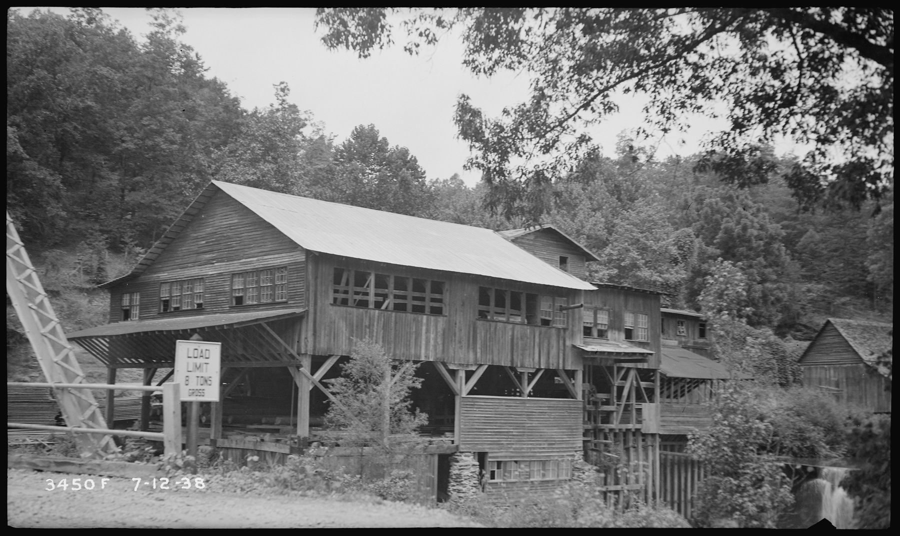 N.E. Dockery's water-powered mill and dam